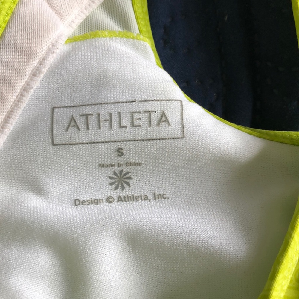 Workout top - Picture 4 of 4
